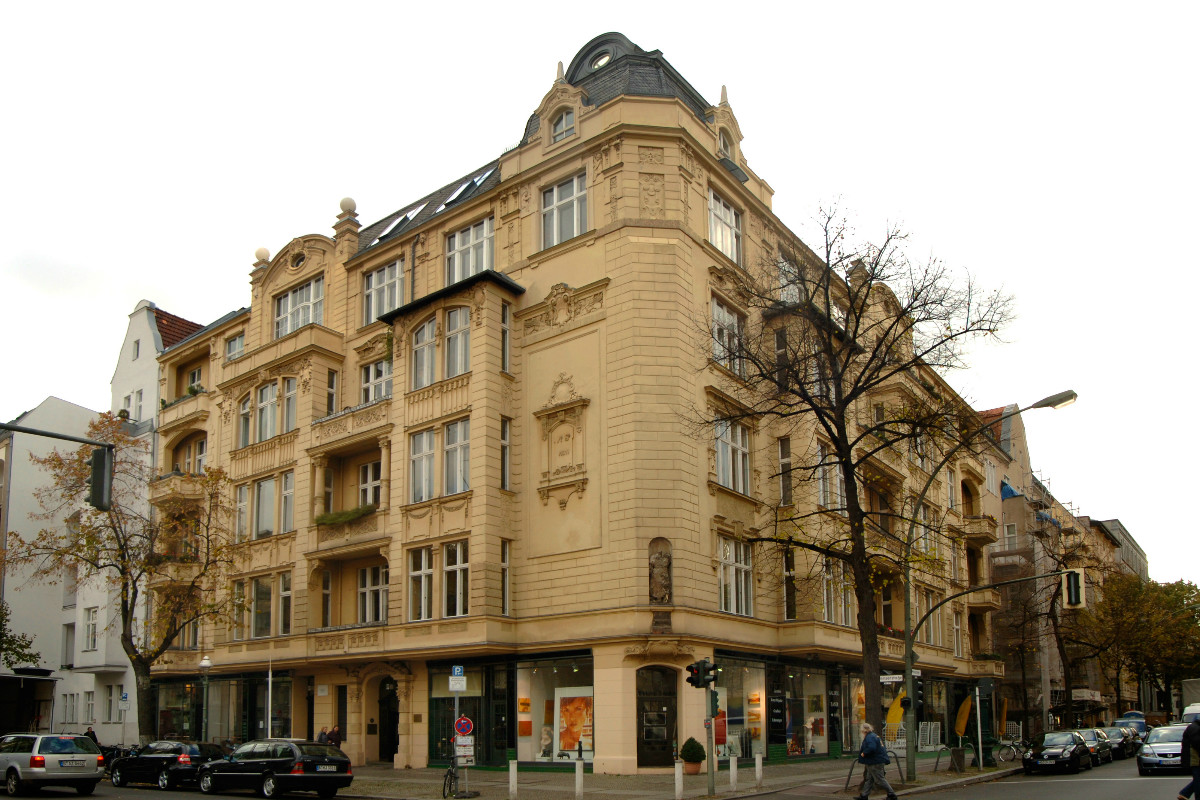 Mietshaus Mommsenstraße